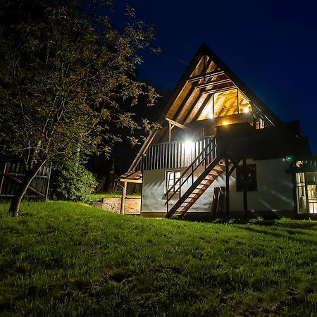 Paradise Cottage - Chalupa V Raji Ctverin Екстериор снимка